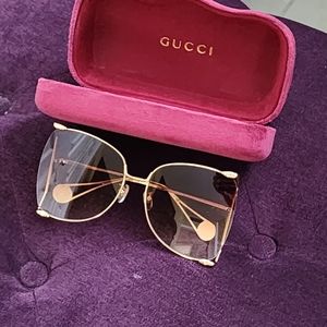 Gucci sunglasses Vintage frame oversized gold sunglasses